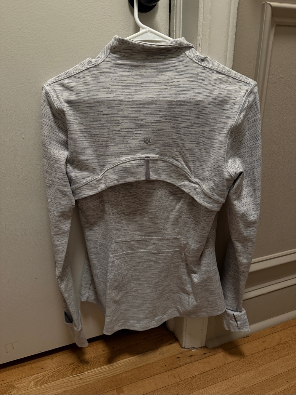 lululemon athletica Heathered Light Gray Zip-Up Jacket - Picture 3 of 4